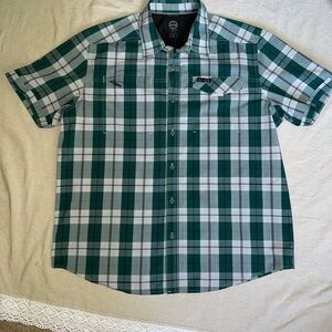 Wrangler Green and White Casual Button Down Shirt